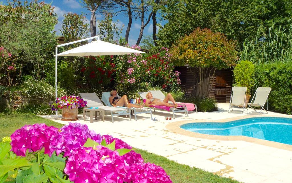 La Manzanera Hotel Roquefort Les Pins Eksteriør billede